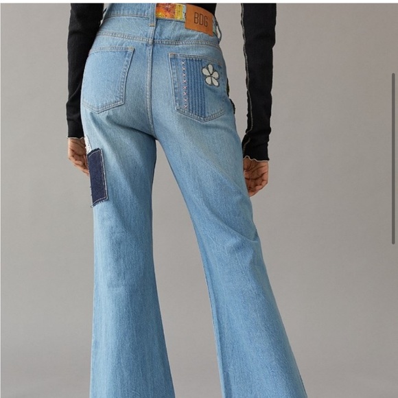 urban outfitters high-waisted flare jean
indigo crafts - Picture 3 of 4